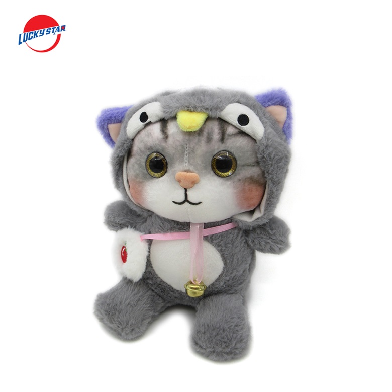 Plush cat